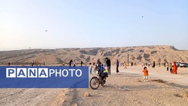 پرواز بادبادک‌‌ها در روز کودک 