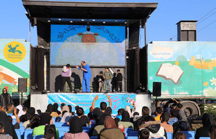 تماشاخانه‌های سیار کانون در لرستان و زنجان میهمان کودکان و نوجوانان شدند