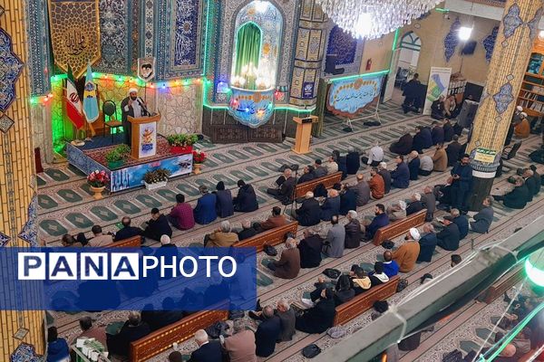 نماز عبادی جمعه این هفته با حضور پرشور مردم مؤمن و ولایت‌مدار ورامین 