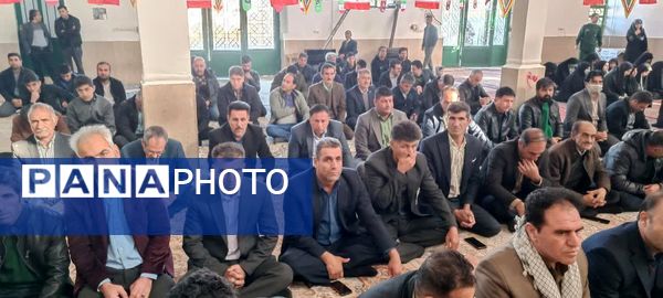 برگزاری باشکوه مراسم حماسه ۹ دی در مصلای مسجد کوهنانی