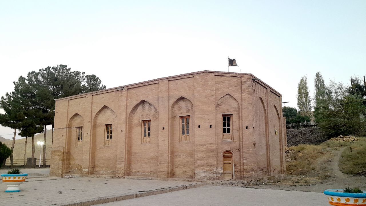 احیای آستان امامزاده عبدالله(ع) کدکن؛ از مرمت ایوان تاریخی تا خدمات اجتماعی