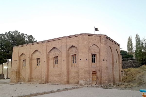 احیای آستان امامزاده عبدالله(ع) کدکن؛ از مرمت ایوان تاریخی تا خدمات اجتماعی