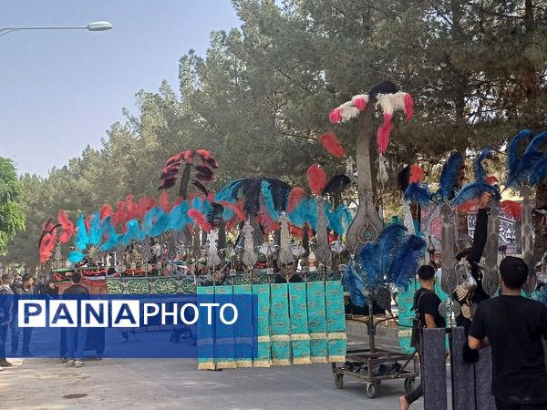 قافله عزاداری تاسوعای حسینی در شهر حبیب آباد