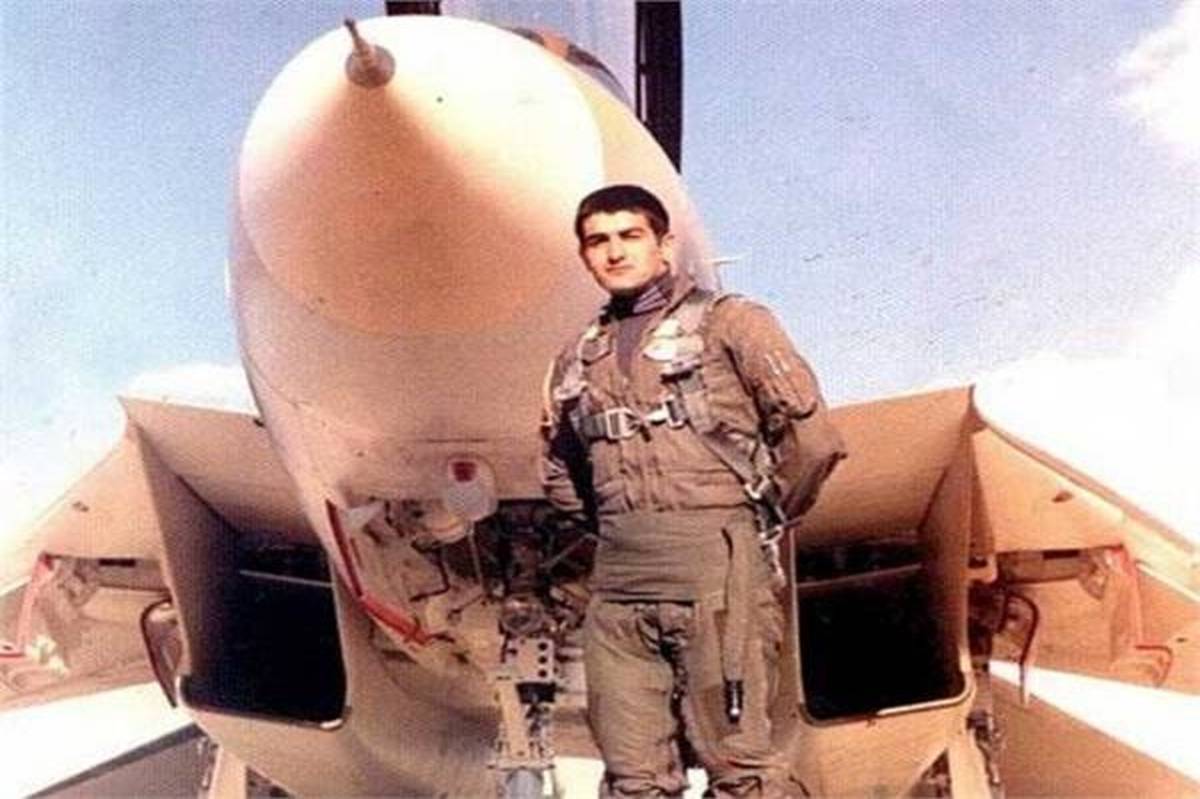 شهید بابایی با پیروزیهای چشمگیر در عملیاتها نشان فتح را اخذ کرد