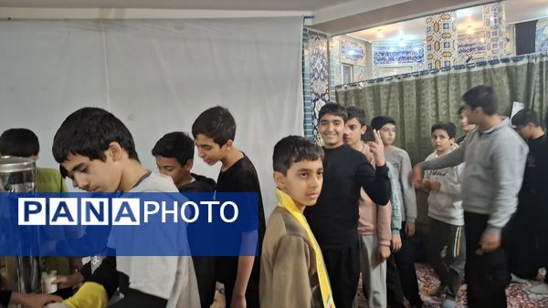 اعتکاف دانش‌‌آموزی شهرستان میناب 