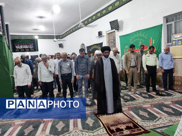 یادواره شهدای فین در مسجد ابوالفضل (ع) با حضور پرشور مردم 
