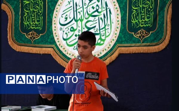 اعتکاف دانش‌آموزان در گلستان