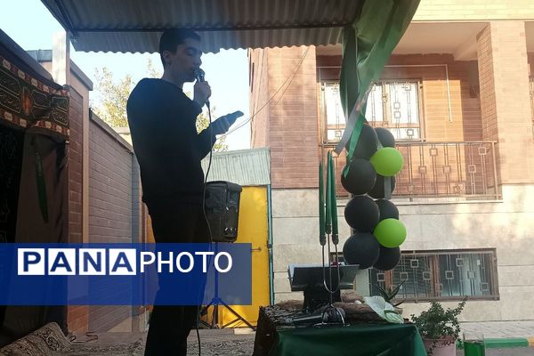 طنین نوای عشق و عزا؛ مراسم عزاداری دهه دوم فاطمیه در مدارس بهارستان‌دو