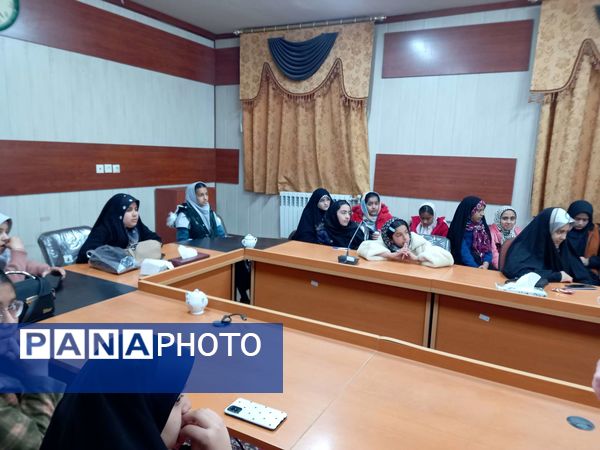 برگزاری جلسه هم اندیشی خبرنگاران پانا و آزمون خبرنویسی در خلیل آباد