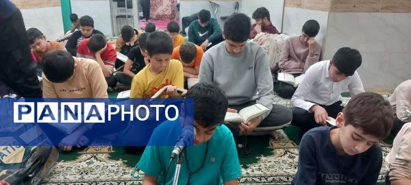 مسجد صاحب‌الزمان فدافن صحنه‌ی شکوفایی معنویت نوجوانان در آیین اعتکاف