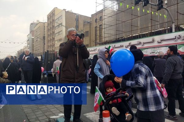 چهل و ششمین سالگرد آزادی و اقتدار ملی با حضور میلیونی ایرانیان