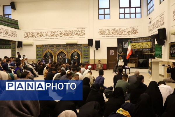 بدرقه معنوی ۷۰ پیشتاز گلستان به حج عمره در بیت‌الزهرا آیت‌الله نورمفیدی