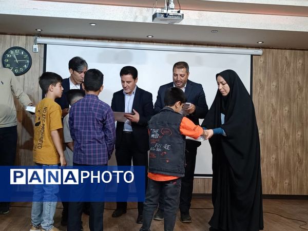 از کلاس‌های درس تا سکوهای افتخار؛ ثمره تلاش معلمان، خانواده‌ها و دانش‌آموزان در حفظ جزء ۳۰ قرآن کریم