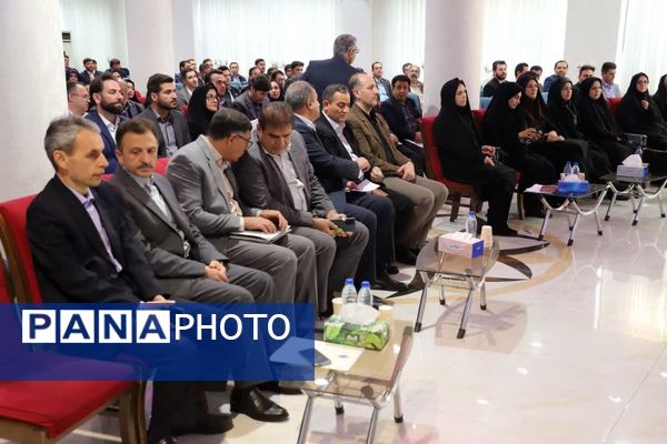 مدرسه محوری، الگوی نوین در سوادآموزی