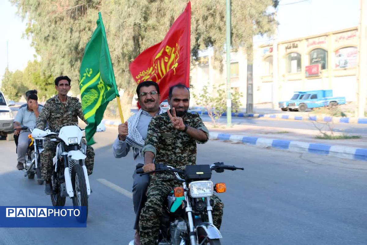 غبارروبی مقبره و مزار شهدای گمنام در شهرستان بندرخمیر