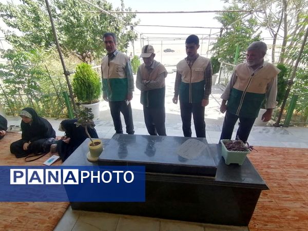 جلوه‌های از عاشقی زائرین و خادمیاران در موکب حضرت فاطمه زهرا (س) 