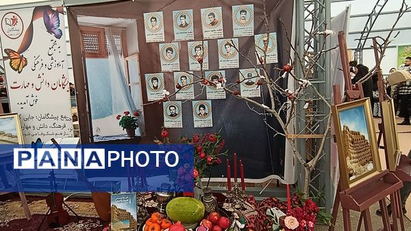 نمایشگاه یلدا در سایه‌سار چنار کهن لاهیجان تبریز گشایش یافت