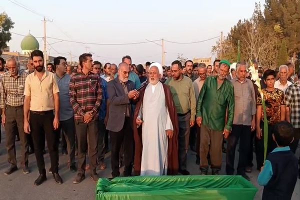 تشییع پیکر خیّر نیک‌اندیش و مدرسه‌ساز شهرستان میبد