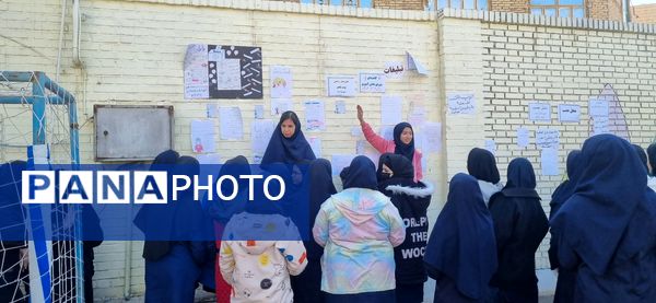 انتخابات شورای دانش آموزی در دبیرستان نرجس 