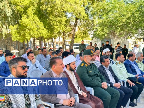 غبارروبی قبور مطهر شهدا در بستک