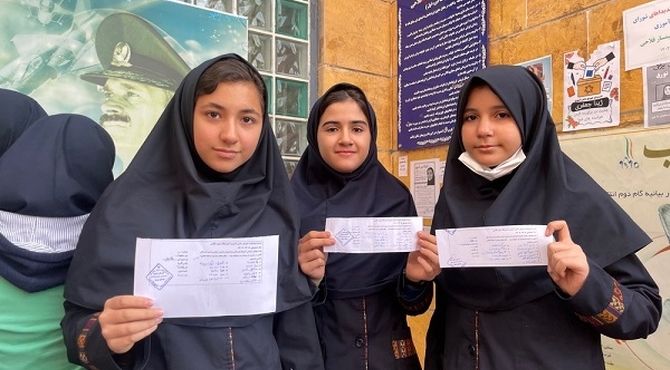 انتخابات شورای دانش‌آموزی در دبیرستان شهید تیمسار فلاحی 1 کرج برگزار شد