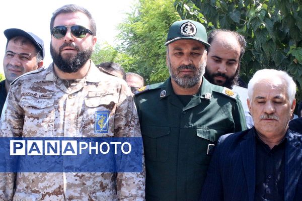 تشییعی که بهارستان را یکپارچه عزادار و مفتخر کرد