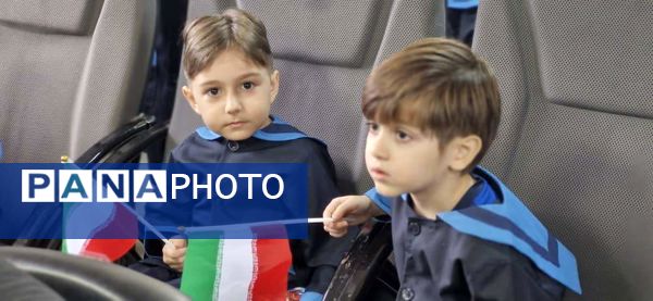 زنگ غنچه‌ها همزمان با سراسر کشور در بندرانزلی