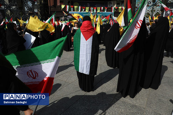 تجمع محکومیت ترور سید حسن نصرالله و قدردانی از عملیات وعده صادق ۲ در میدان امام حسین(ع)