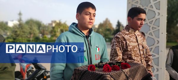 زیارت عاشورا و غبار روبی مزار شهدای گمنام نیشابور