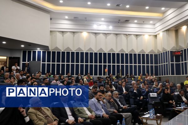 برترین‌های ورزش خراسان‌رضوی در آیین نشان کاوه معرفی شدند