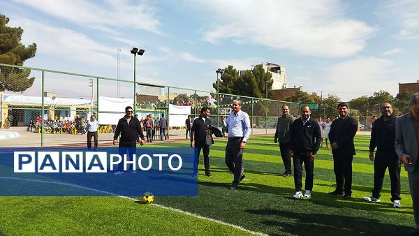 آیین افتتاح زمین چمن مصنوعی شهید دانشجو