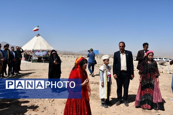 بازدید معاون آموزش‌ابتدایی وزارت آموزش‌وپرورش از مدارس عشایری