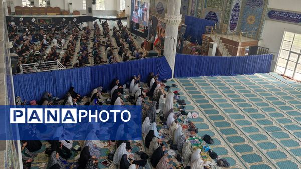 نمازجمعه؛ یک روز معنوی در مصلی شهرستان لردگان