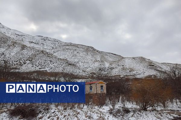 خودنمایی برف در شهر بار نیشابور