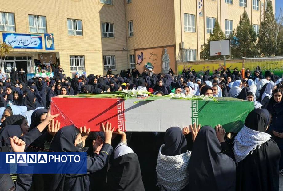 شهید گمنام، میهمان ویژه مدارس تربت حیدریه شد