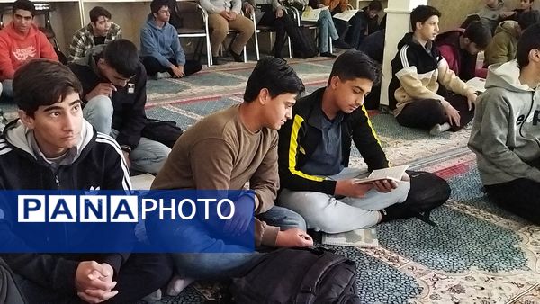 هیئت هفتگی در دبیرستان شاهد ابوذر غفاری نیشابور 