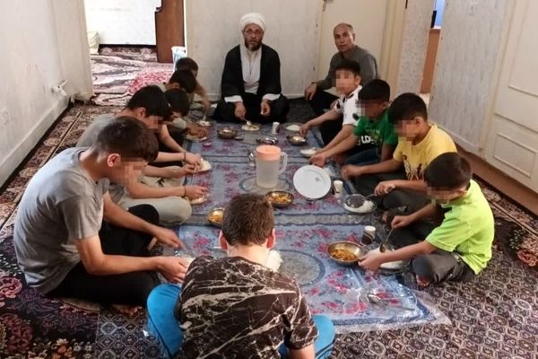 لحظات شیرین با پدر معنوی؛ دیداری که یادها را جاودانه کرد