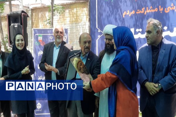 آیین خشت‌گذاری هنرستان اطلس روان کارا شهرستان پاکدشت 