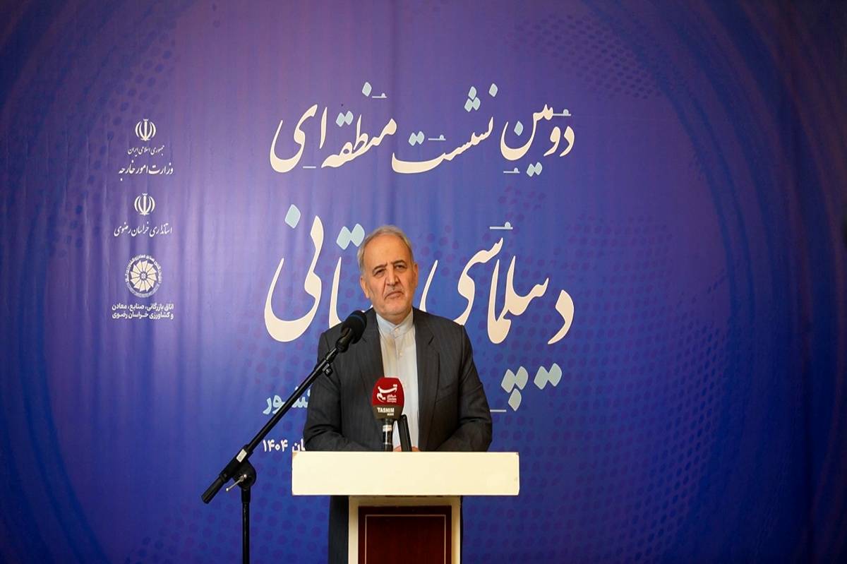 گسترش دیپلماسی استانی و تقویت تجارت تهاتری، زمینهساز کاهش وابستگی ارزی و رونق صادرات است