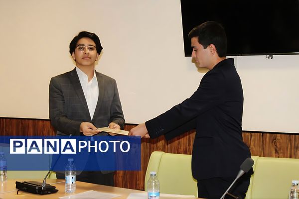 نشست شورای نوجوانان استان کرمان؛ از بیان دغدغه‌ها تا طراحی مسیر تصمیم‌سازی نسل نو