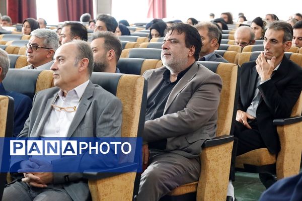 آیین گرامیداشت هفته پیوند اولیا و مربیان در آذربایجان‌غربی