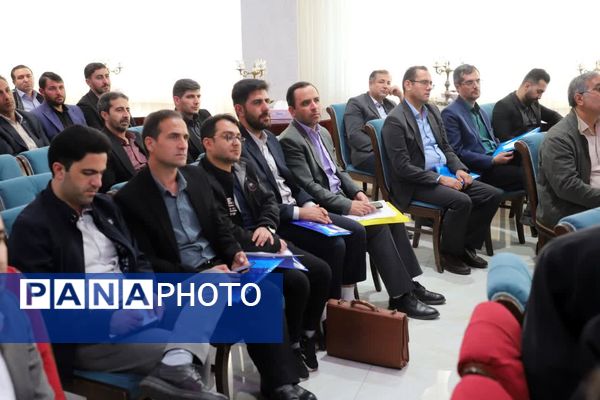 مدرسه محوری، الگوی نوین در سوادآموزی