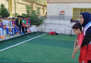 طرح میدان پویا در حوزه پیمایش قند و فشارخون و آموزش کمک‌های اولیه در رودهن 