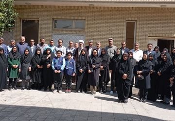  دیدار مسئولین و کارشناسان کانون پرورش فکری کودکان و نوجوانان با نماینده ولی فقیه در استان فارس
