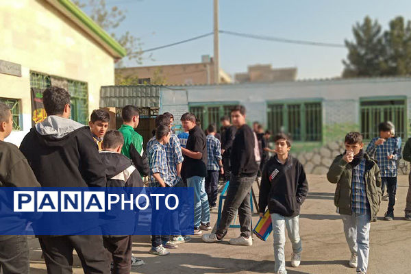 برگزاری مراسم عزاداری شهادت حضرت فاطمه الزهرا(س) در مدرسه شاهد شهیدکاظمی 