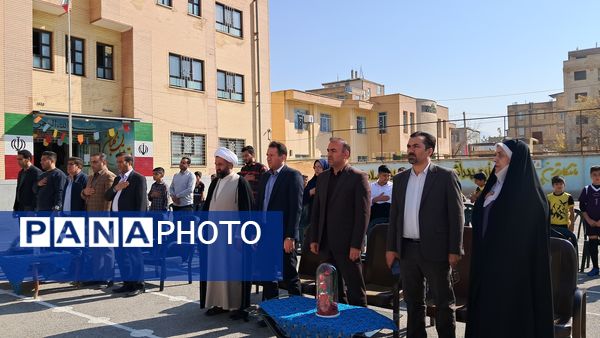 افزایش شور و نشاط دانش‌آموزان با افتتاح زمین چمن جدید دبستان امید و نوید فارسان