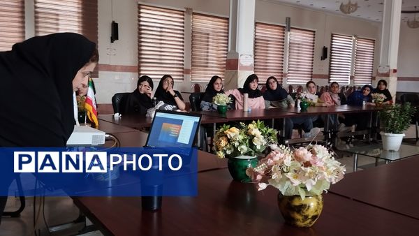 برگزاری اردوی فرهنگی، هنری و استانی دختران البرز در اردوگاه فاطمه الزهرا ماهدشت 