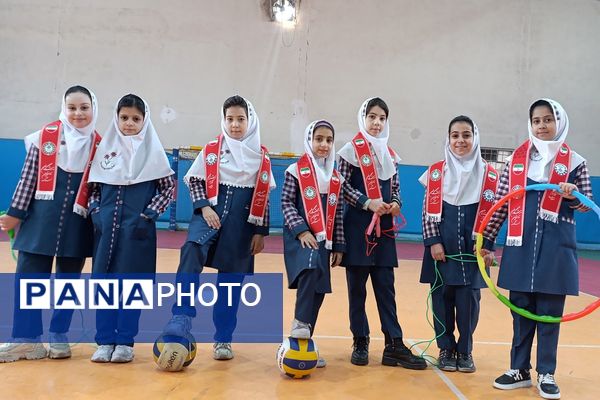 مسابقه ورزشی «مادر دختری » طرح شهید خرازی در قرچک