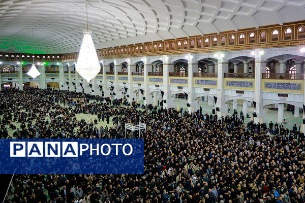 بزرگداشت شهدای خدمت در مصلای اعظم امام خمینی(ره) تبریز 