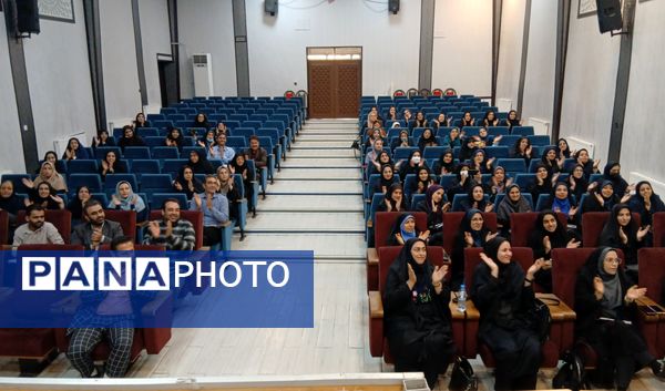  کارگاه آموزشی نحوه تعامل با دانش‌آموزان و بازی‌های گروهی در باقرشهر 